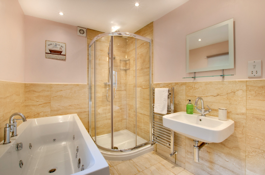 Bathroom, Barbican View, Alnwick, Northumberland Bathroom